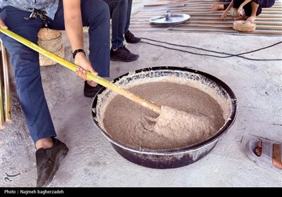 نذر 300 ساله پخت حلیم در فین