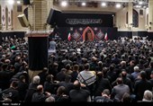 مراسم عزاداری شب تاسوعای حسینی (ع) در حسینیه امام خمینی (ره)