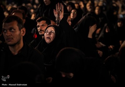 عزاداری شب تاسوعای حسینی در هیأت ریحانه الحسین