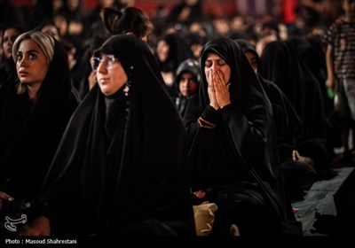عزاداری شب تاسوعای حسینی در هیأت ریحانه الحسین