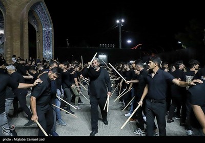 مراسم عزاداری شاه حسین گویان شب تاسوعای حسینی در ارومیه