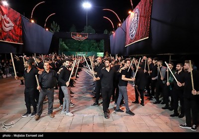 مراسم عزاداری شاه حسین گویان شب تاسوعای حسینی در ارومیه