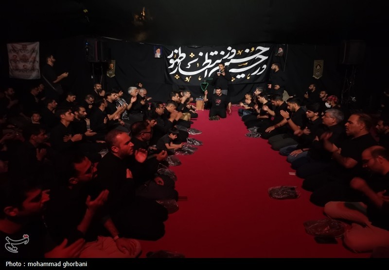 هیئت‌هایی در دل خاکریز؛ از “مادر برام قصه بگو تا ندای عاشورا”