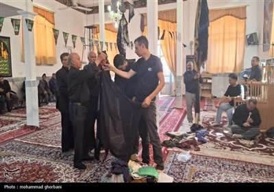 محرم،بازگشت،حسين،دل،نذري،غمي،صداهايي،كنج،ارادت،زادگاه،شلوغي، ...