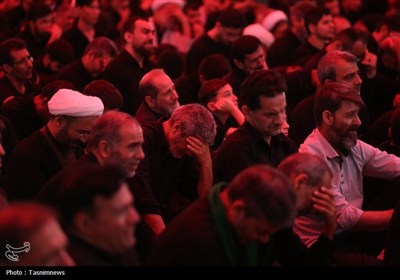عزاداری شب تاسوعای حسینی در حرم حضرت معصومه (س)