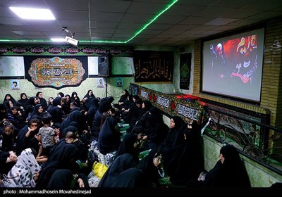 عزاداری شب تاسوعا در حسینیه شهید هاشمی