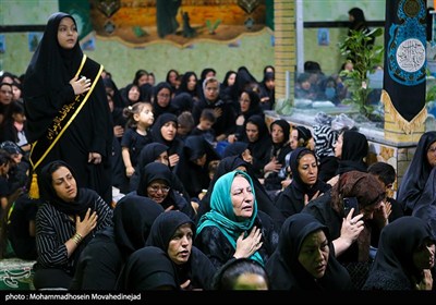 عزاداری شب تاسوعا در حسینیه شهید هاشمی