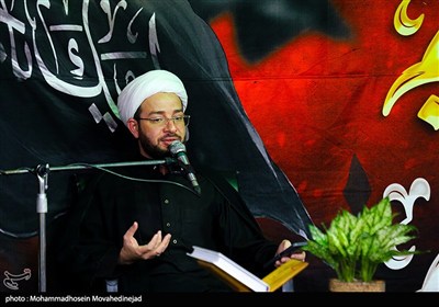 عزاداری شب تاسوعا در حسینیه شهید هاشمی