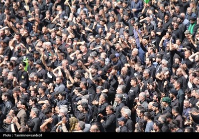 اردبیلی‌ها در روز تاسوعا؛ حماسه‌ای از عشق به ابوالفضل(ع)