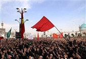 إقامة تجمع &quot;العاشورائیین&quot; الکبیر فی الحرم الرضوی المطهّر
