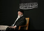 مراسم عزادارای شب عاشورای حسینی(ع) در حسینیه امام خمینی(ره) با حضور رهبر معظم انقلاب
