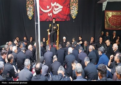 عزاداری در حسینیه دختر آخوند بیرجند ؛ محفل 100 ساله عاشقان حسینی