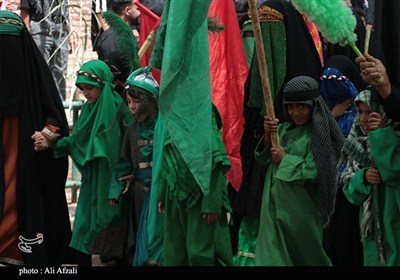 برگزاری با شکوه تعزیه‌ تاسوعا در ده زیار 