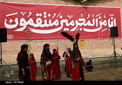 برگزاری با شکوه تعزیه‌ تاسوعا در ده زیار 
