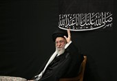 Devrim Lideri İmam Hamanei Aşura Merasimine Katıldı