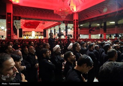 عزاداری شب عاشورا در حرم حضرت معصومه(س)