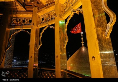 حال و هوای حرم مطهر بانوی کرامت در شب عاشورا