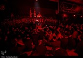عزاداری شب عاشورای حسینی در مسجد جمکران