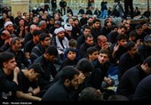 عزاداری شب عاشورای حسینی در مسجد جمکران