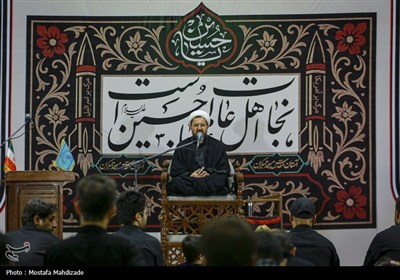 مراسم احیای شب عاشورا در مسجد جمکران