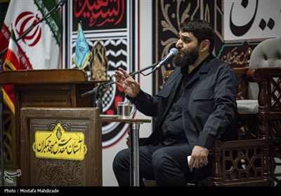 مراسم احیای شب عاشورا در مسجد جمکران