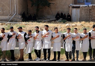 عزاداری هیات کفن پوشان مسلم ابن عقیل روستای سوکهریز شهرستان خرمدره