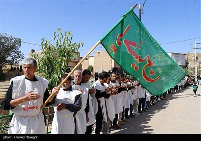 عزاداری هیات کفن پوشان مسلم ابن عقیل روستای سوکهریز شهرستان خرمدره