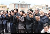 اردبیلِ سربلند؛ نماز ظهر عاشورا با شکوه‌تر از همیشه در دارالارشاد و دارالعباس