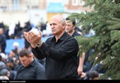 اردبیلِ سربلند؛ نماز ظهر عاشورا با شکوه‌تر از همیشه در دارالارشاد و دارالعباس