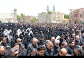اردبیلِ سربلند؛ نماز ظهر عاشورا با شکوه‌تر از همیشه در دارالارشاد و دارالعباس