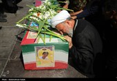 مراسم تشییع پیکر سرباز وظیفه شهید عباس حیدری در همدان