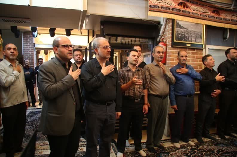 روایت ارادت؛ قابی ماندگار از تپش ایمان در هیئات مذهبی شیراز روایت ارادت؛ قابی ماندگار از تپش ایمان در هیئات مذهبی شیراز