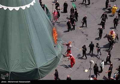 خیمه سوزان ظهر عاشورا - چهارراه گلوبندک تهران