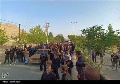 آیین کهن گل‌مالی در شهر بن