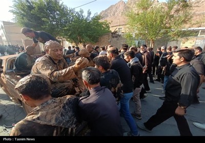 آیین کهن گل‌مالی در شهر بن