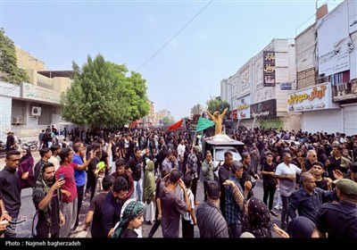 شور حسینی در بندرعباس؛ خیابان‌ها میزبان عزاداران عاشورایی شدند