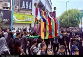 شور حسینی در بندرعباس؛ خیابان‌ها میزبان عزاداران عاشورایی شدند