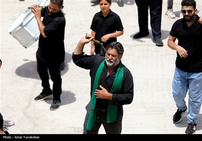 عزاداری باشکوه روز عاشورا در مسجد جمکران