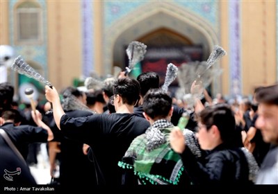 عزاداری باشکوه روز عاشورا در مسجد جمکران