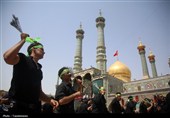 شور عاشورای حسینی در حرم کریمه اهل‌بیت(ع)