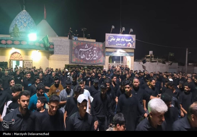 حضور پرشور عزاداران در تجمع عاشورایی بندرلنگه