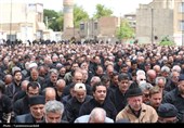 اردبیلِ سربلند؛ نماز ظهر عاشورا با شکوه‌تر از همیشه در دارالارشاد و دارالعباس