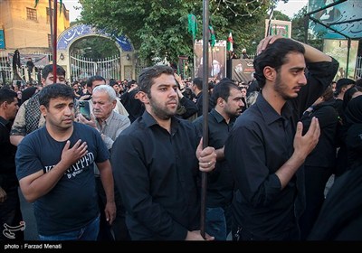 سينه،مراسم،حسين،حسن،زني،دست،راست،آيين،ادامه،سردسته،بيجار،مذه ...