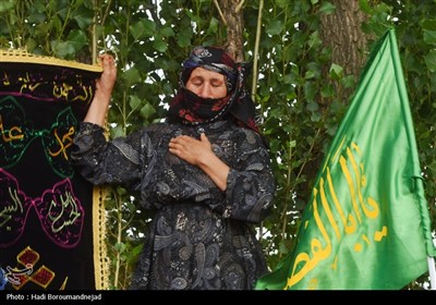 زنان قره‌داغ پای کار عزای امام حسین (ع)