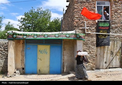 زنان قره‌داغ پای کار عزای امام حسین (ع)