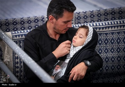 مراسم عزاداری شام غریبان حسینی (ع) در حسینیه امام خمینی