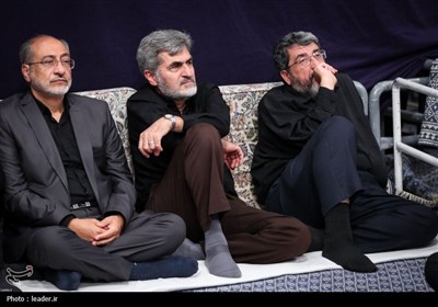 مراسم عزاداری شام غریبان حسینی (ع) در حسینیه امام خمینی