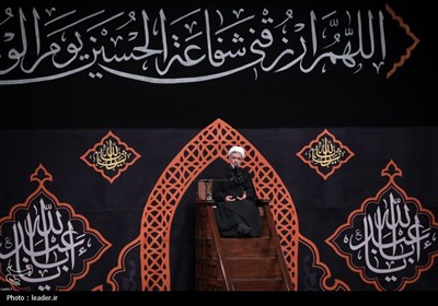 مراسم عزاداری شام غریبان حسینی (ع) در حسینیه امام خمینی