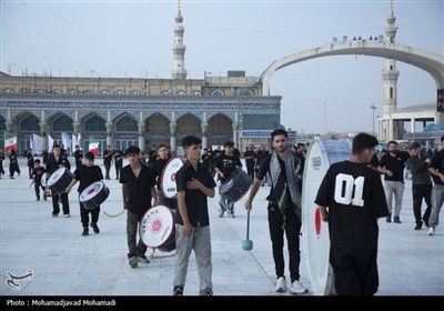 حال و هوای مسجد جمکران در عصر عاشورا