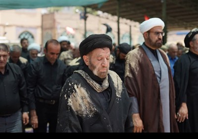 برگزاری نماز ظهر عاشورا در لرستان
